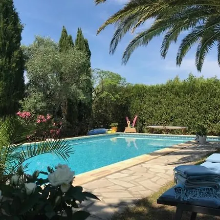 Jolie Au Calme Climatisee Grande Piscine Jardin Peyriac-de-Mer