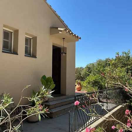 Le Doul Jolie Au Calme Climatisee Grande Piscine Jardin * Peyriac-de-Mer