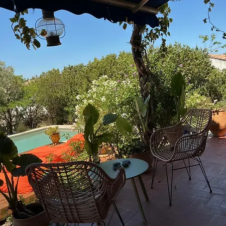 Le Doul Jolie Au Calme Climatisee Grande Piscine Jardin Vakantiehuis