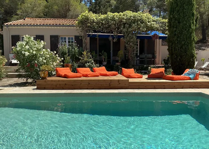 Jolie Au Calme Climatisée Grande Piscine Jardin *