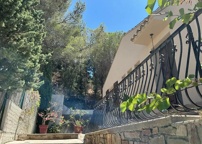 Hébergement de vacances Jolie Au Calme Climatisée Grande Piscine Jardin Peyriac-de-Mer